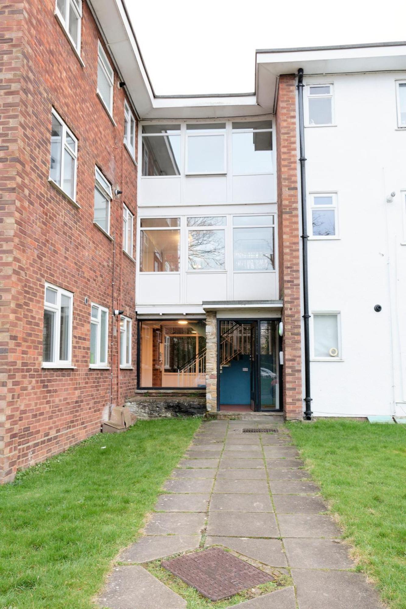 Lovely Flat Near University Of Reading Apartment Exterior photo